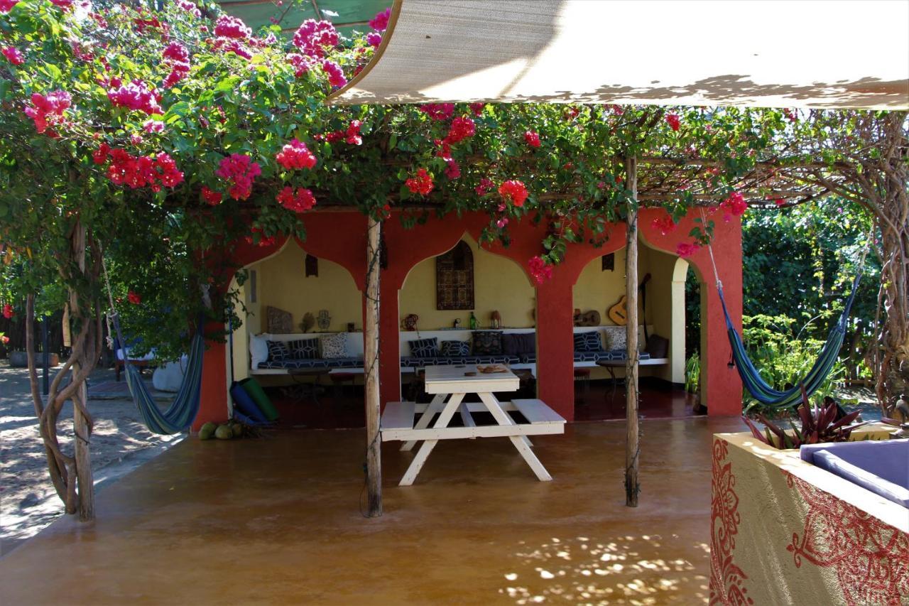Katamah Beachfront Guesthouse Treasure Beach Εξωτερικό φωτογραφία
